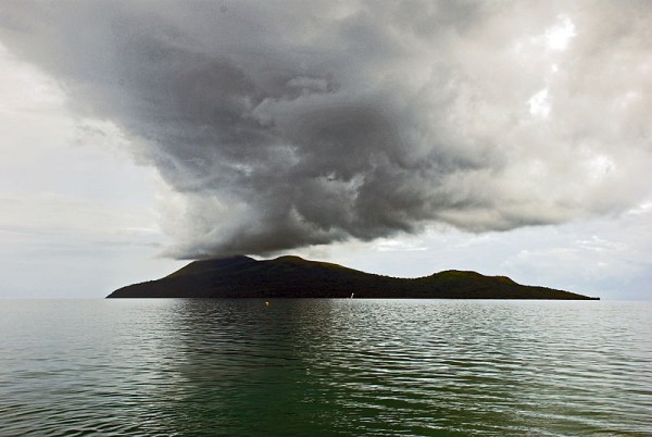 Nguna from Emua Wharf. Photo by Phillip Capper.